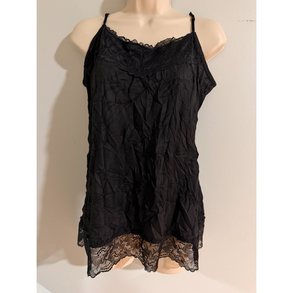 NWT Maurices Lace Trim Crinkle Cami Tank Top Black Layering Fairy Romantic Y2K L